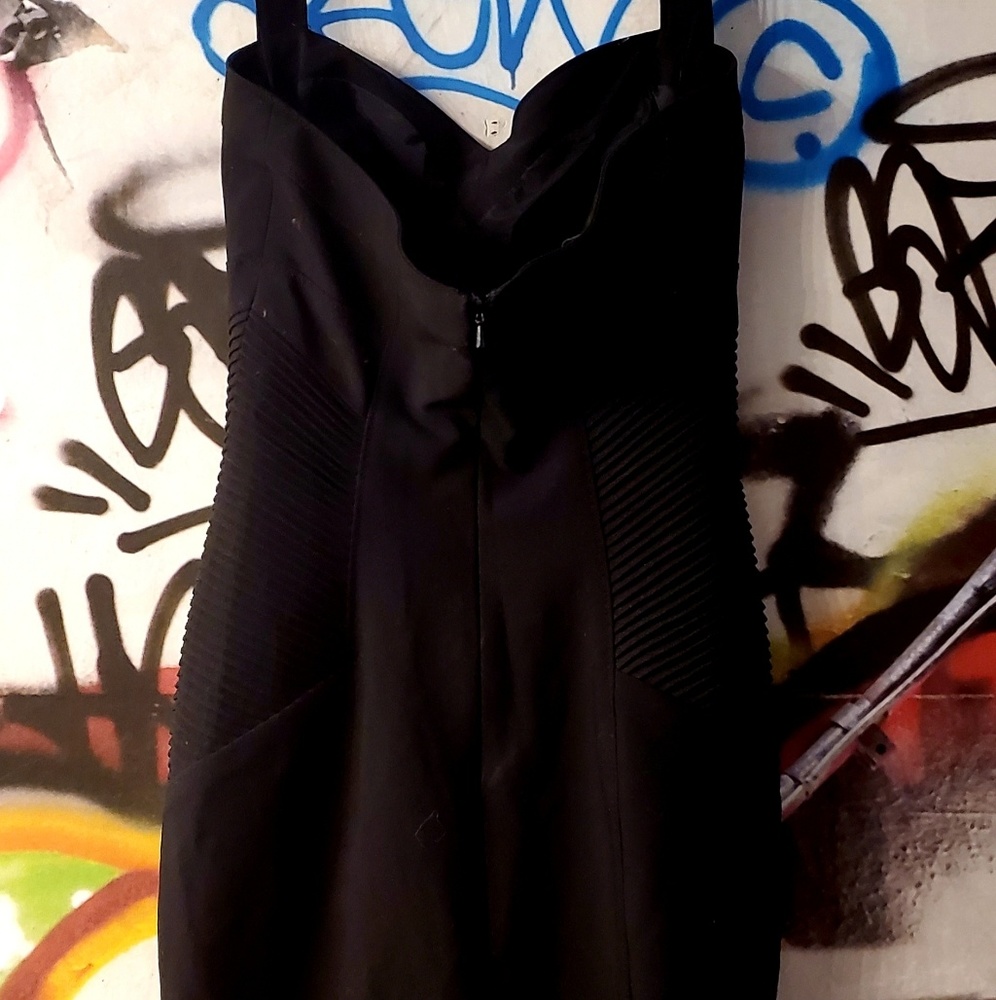 Bebe Bodycon LBD - Picture 2 of 4